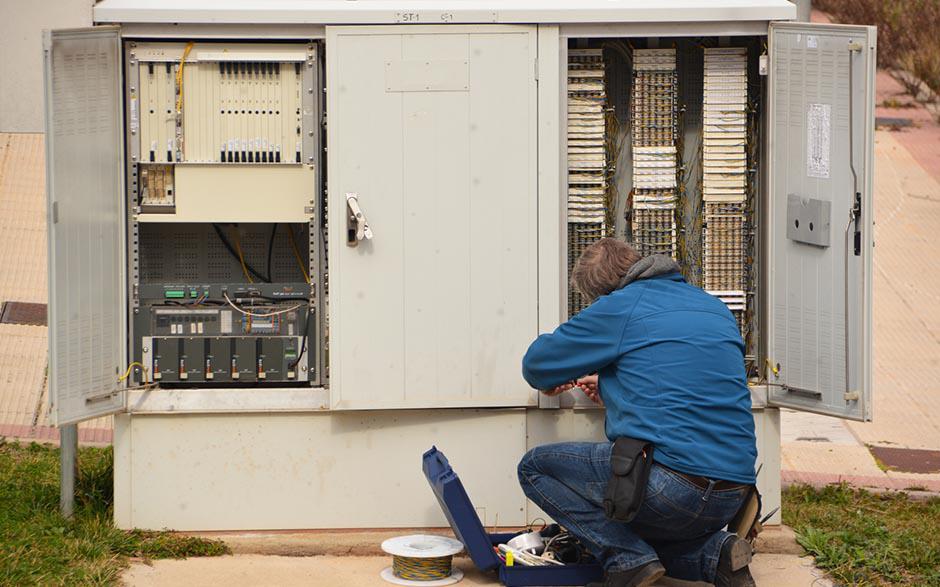 ouvrier électricien Chevreuse